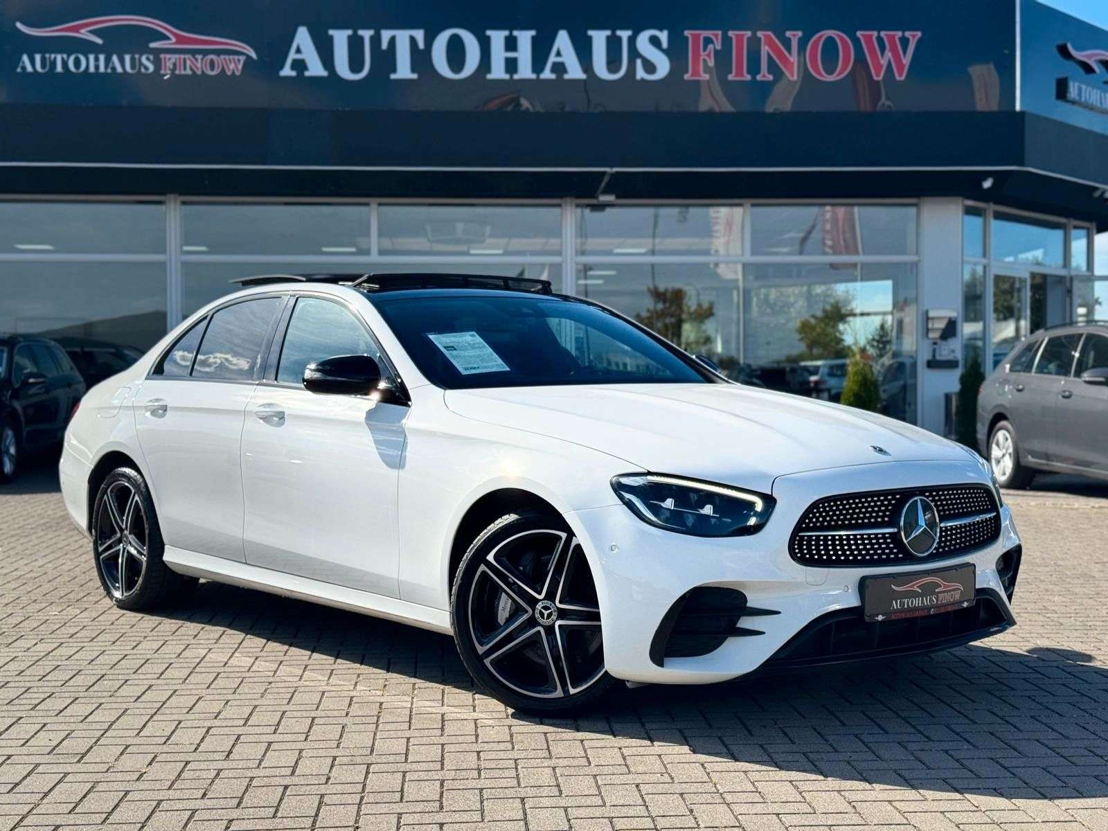 Mercedes-Benz E 300