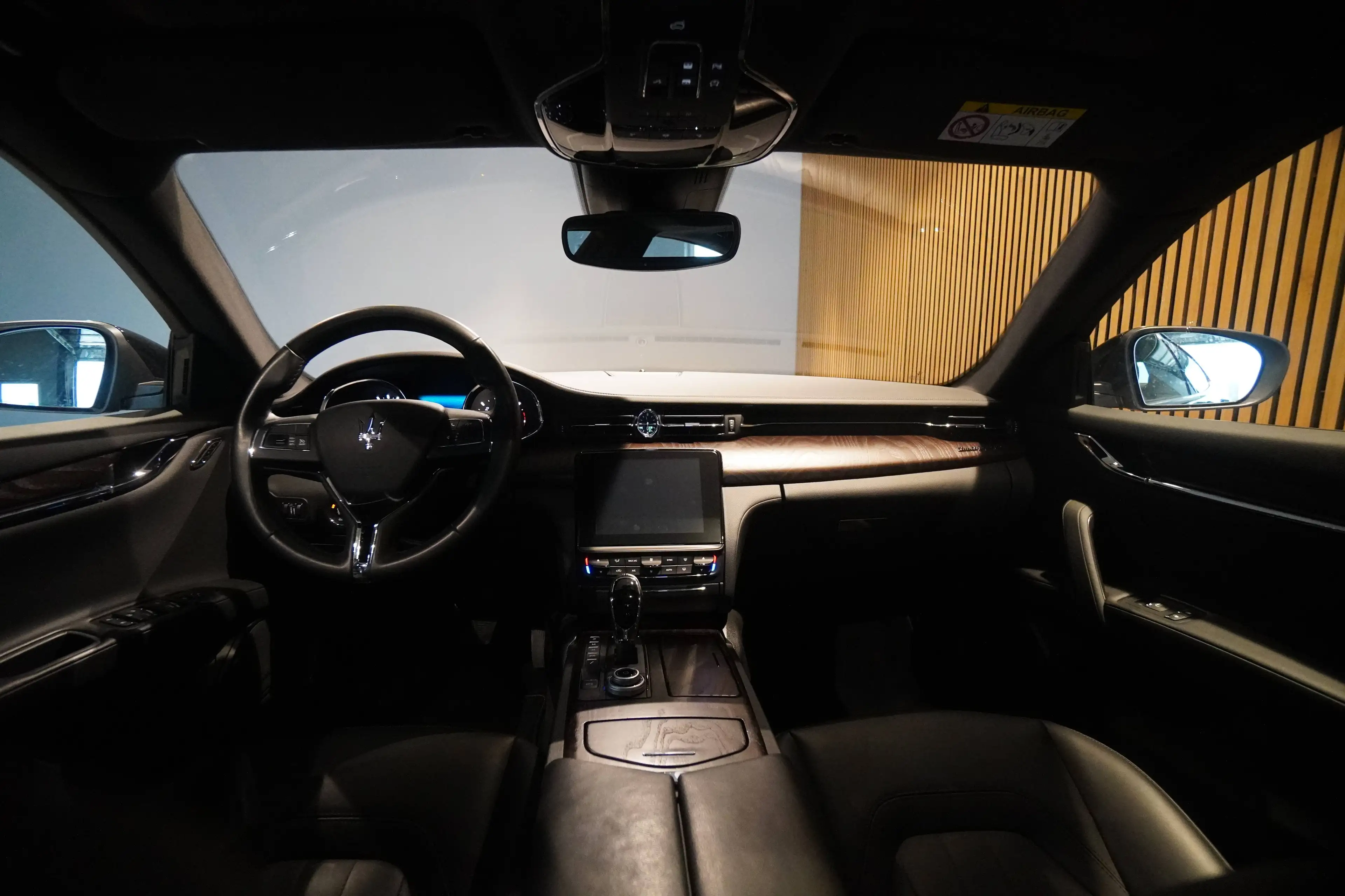Maserati Quattroporte Quattroporte D-BRD-FZG-Nur 48 TKM-Top Zust.1-Hd — photo 9