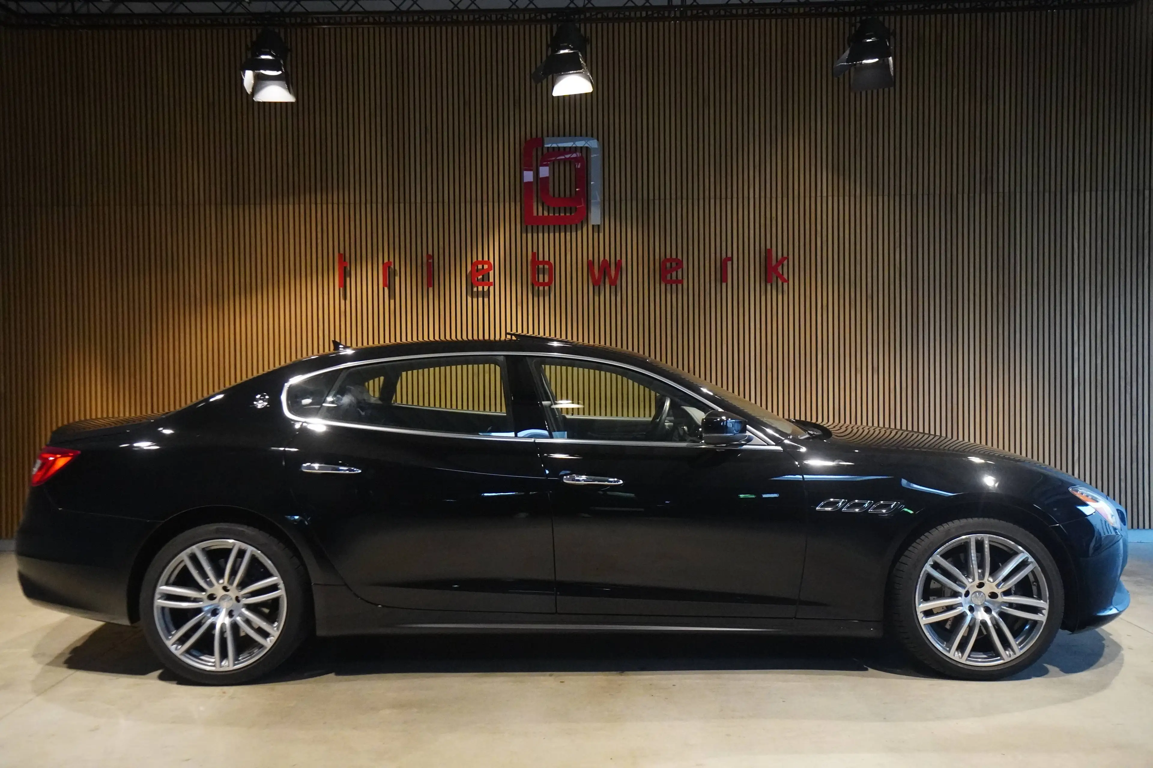 Maserati Quattroporte Quattroporte D-BRD-FZG-Nur 48 TKM-Top Zust.1-Hd