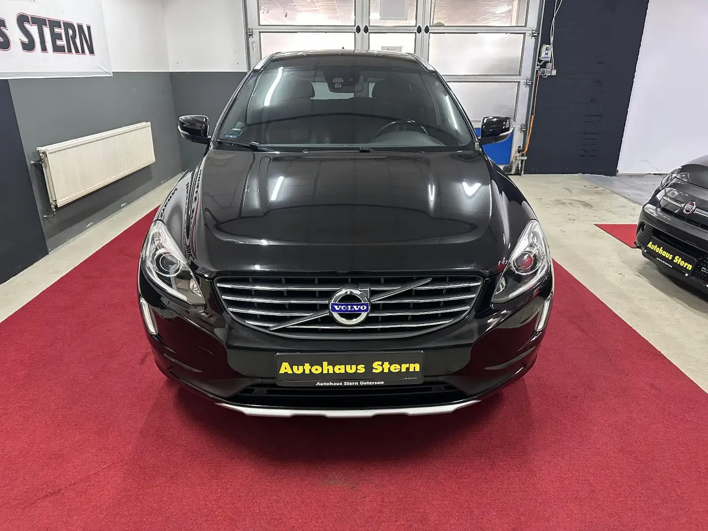 Volvo XC60 XC60 Summum 2WD Schwarz - 2