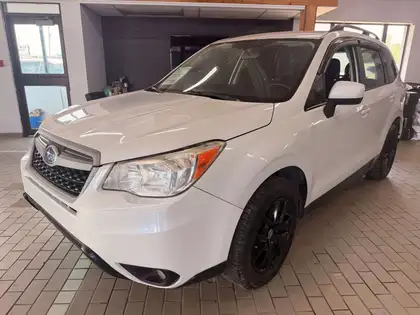 White 2015 Subaru Forester SUV / Crossover  Automatic