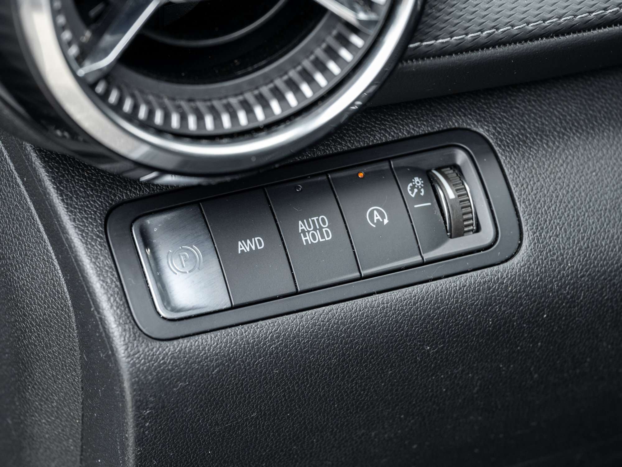 used 2025 Chevrolet Equinox car, priced at $31,995