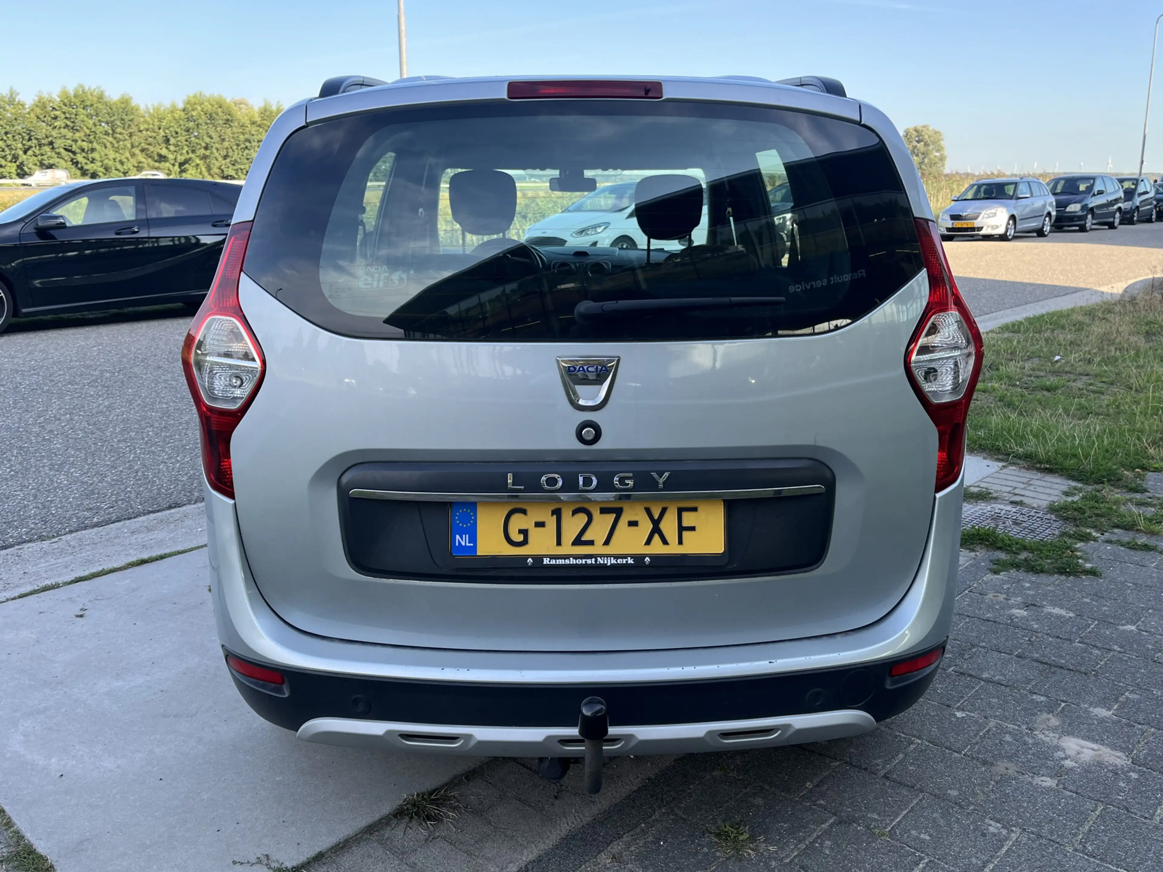 Dacia Lodgy 1.3 TCe 131 PK Tech Road 7-Persoons / Trekhaak / — photo 9