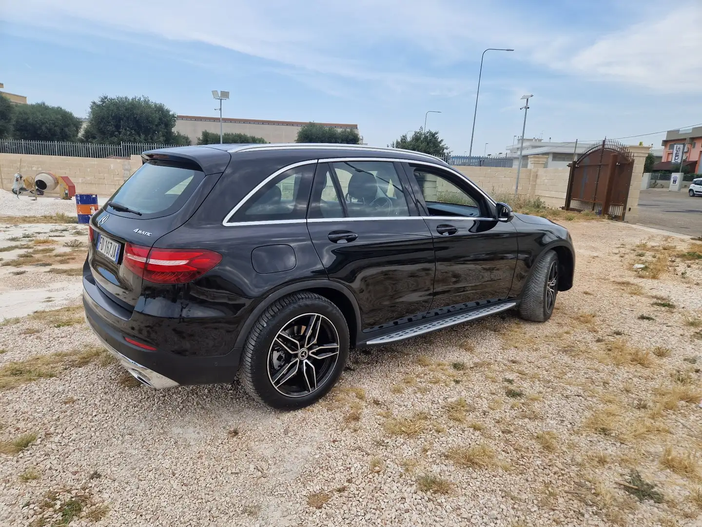 Mercedes-Benz GLC 220 d Sport 4matic auto Nero - 2