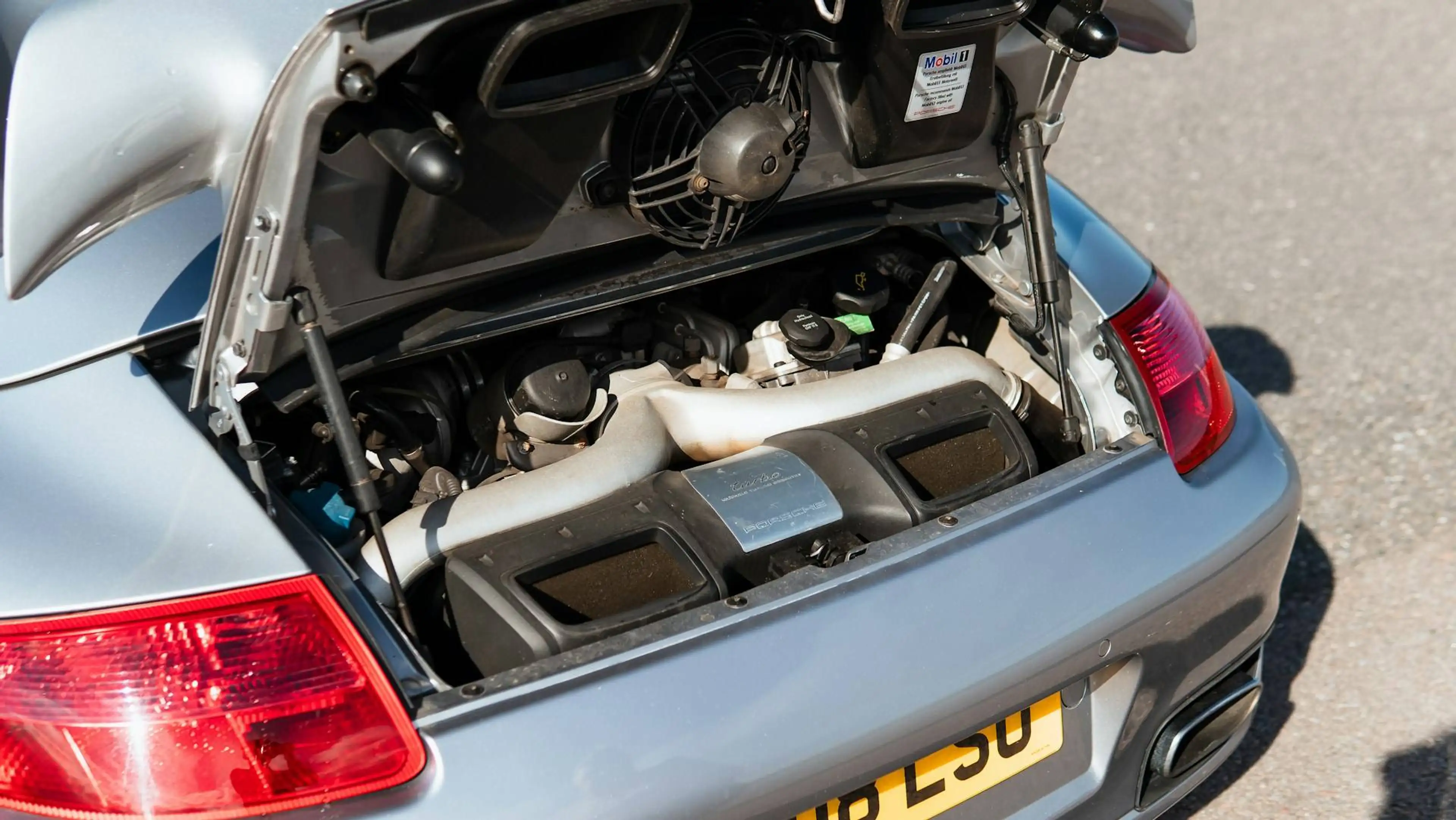 Porsche 911 Turbo Cabriolet — photo 5
