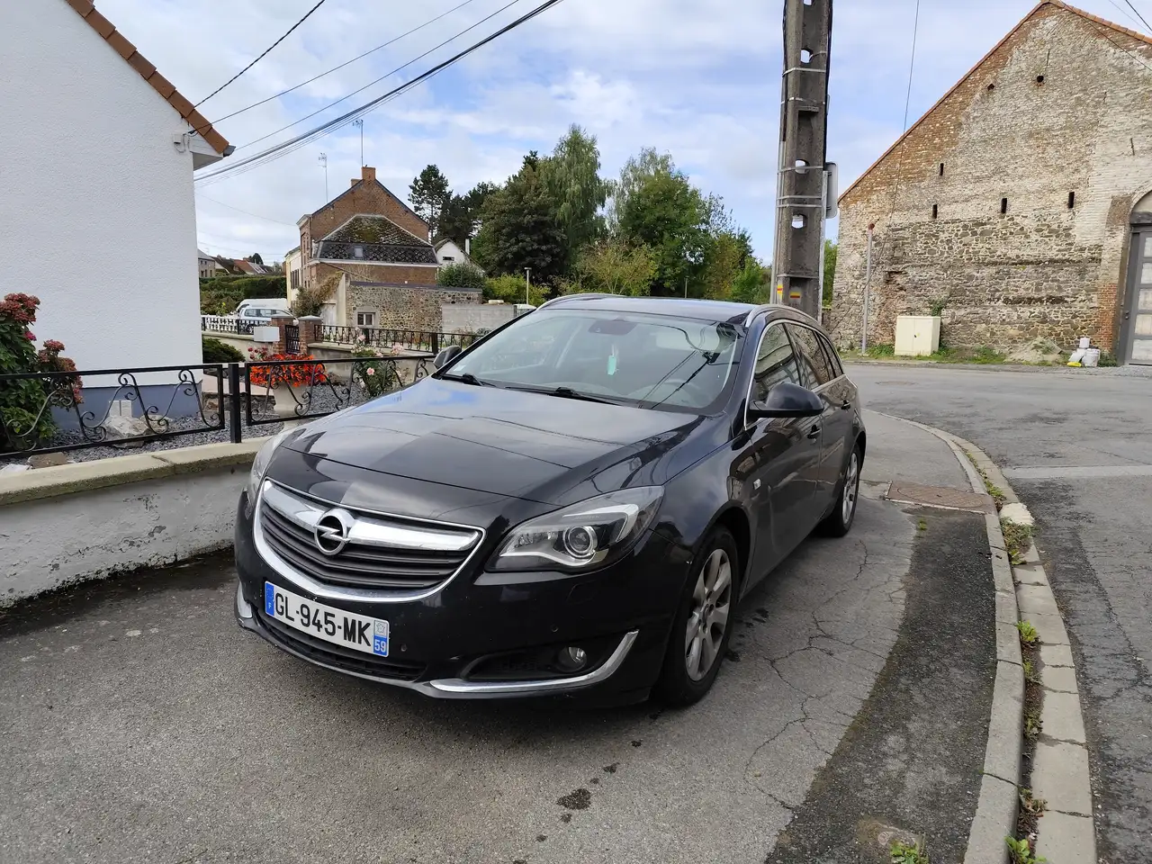 Opel Insignia Sports Tourer 2.0 Turbo - 220 Cosmo Pack
