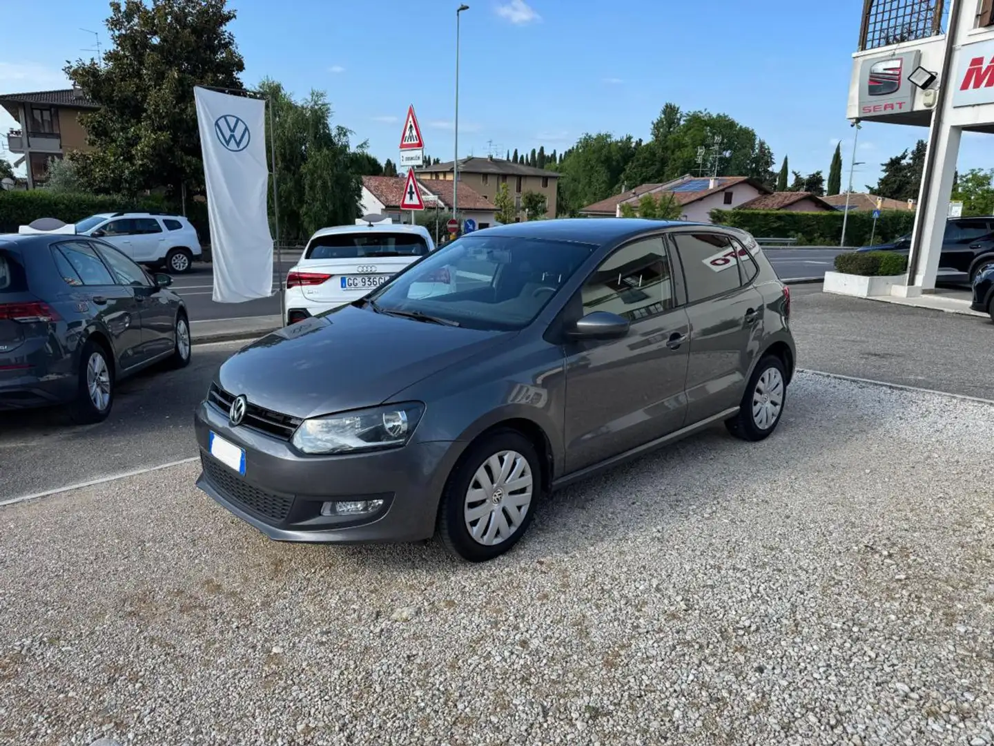 Volkswagen Polo 1.2 TDI DPF 5 p. Comfortline NEOPATENTATI Gris - 1