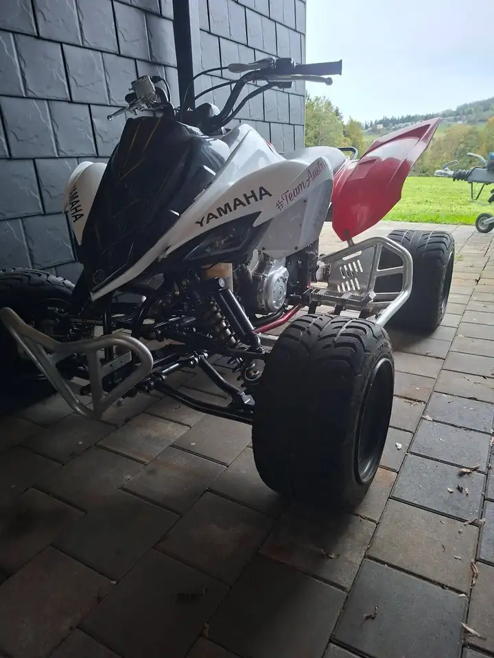 Yamaha Raptor 700
