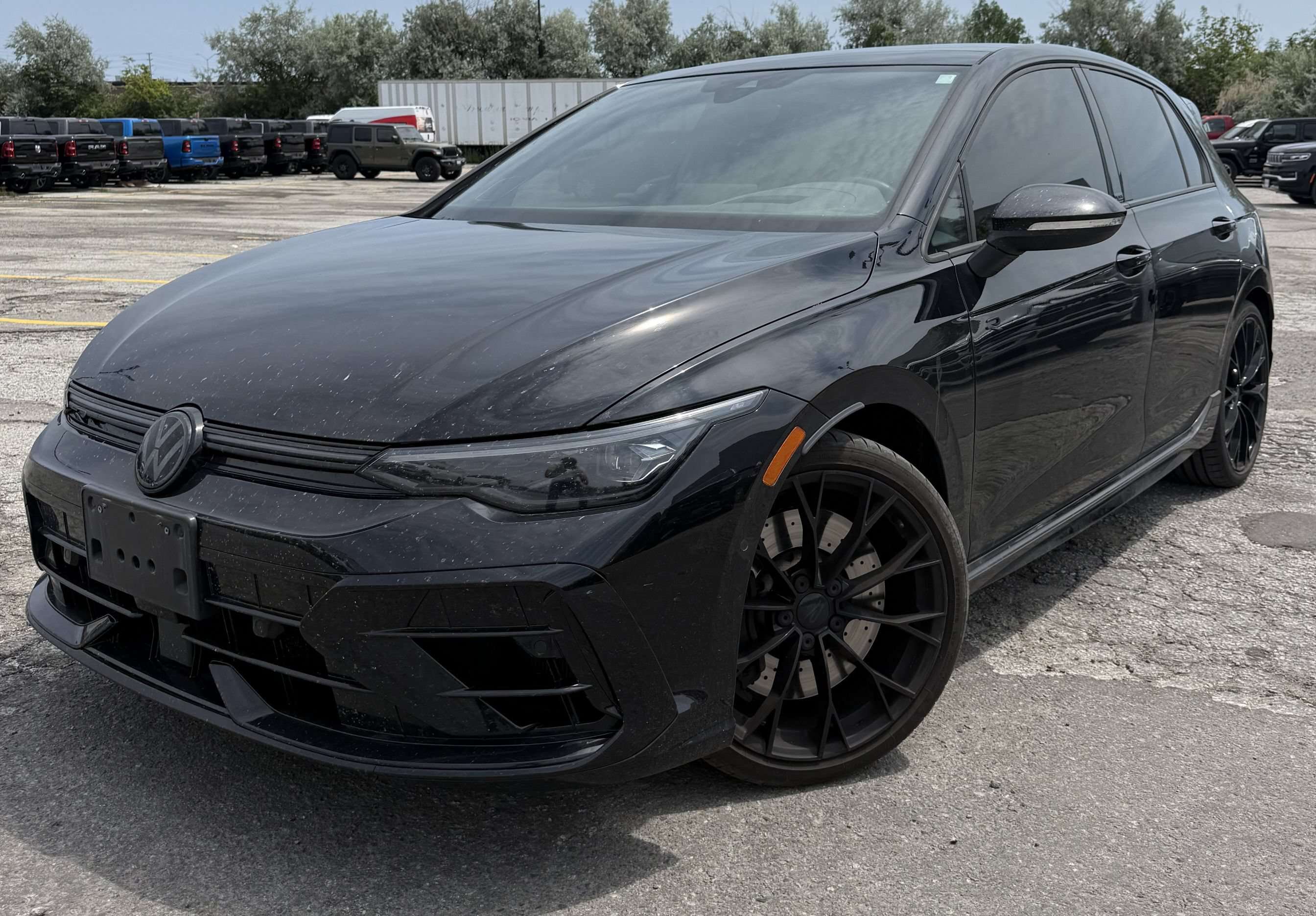 2025 Volkswagen Golf BLACK EDITION**AWD**LEATHER**SUNROOF**HARMAN KARDO
