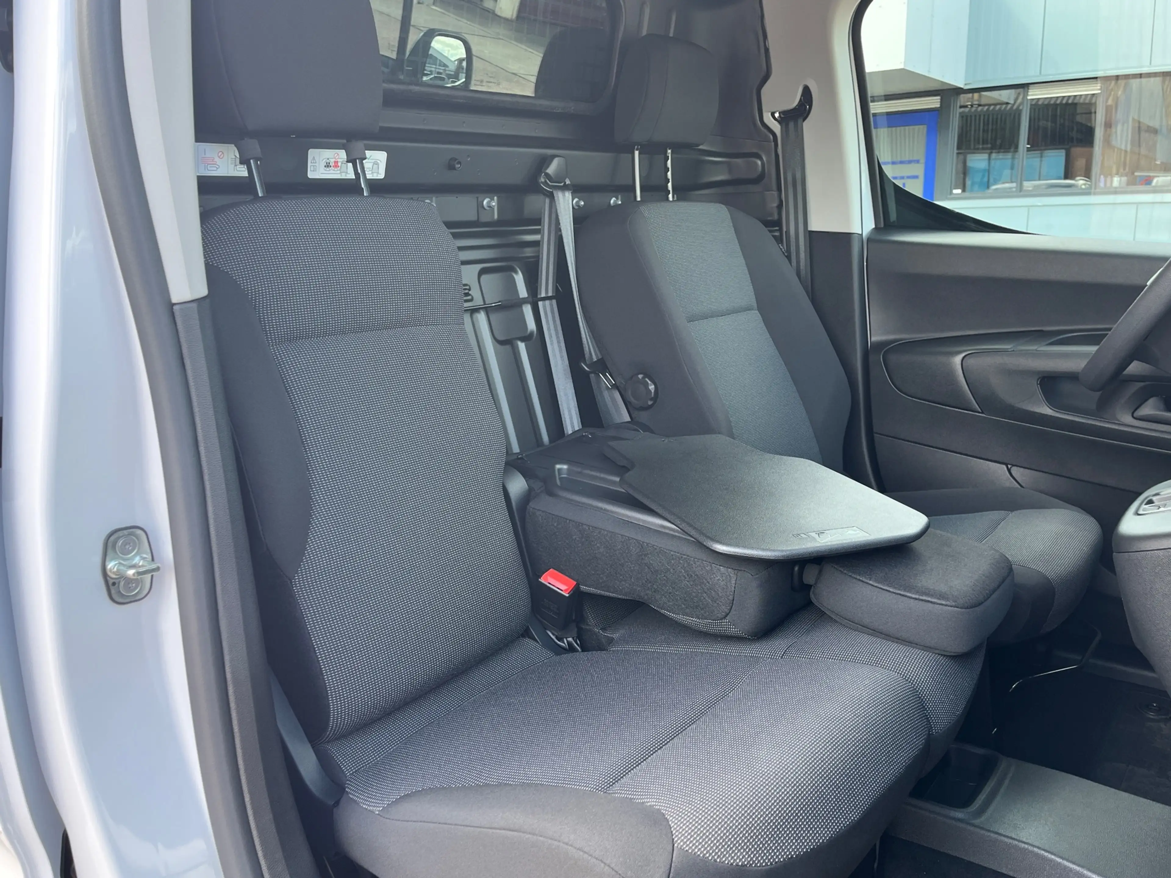 Toyota Proace City Electric Comfort 50 kWh L1 | NIEUW UIT VOORRAAD | — photo 16