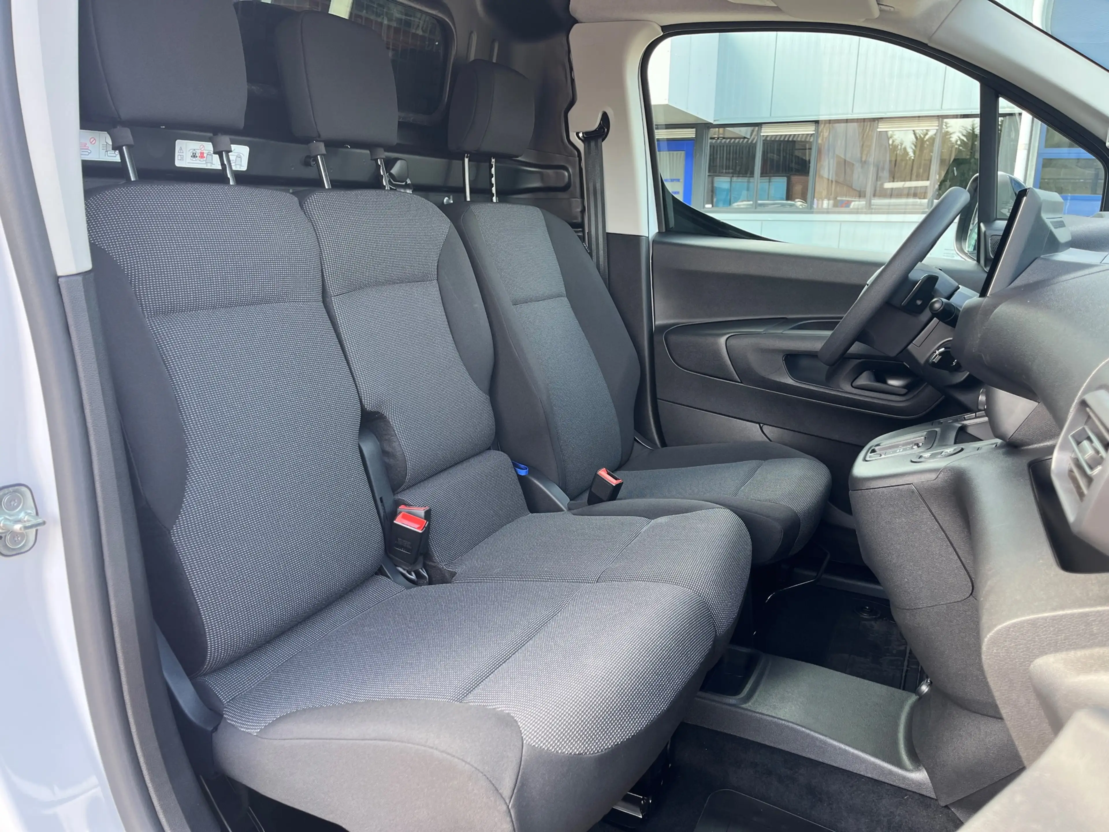 Toyota Proace City Electric Comfort 50 kWh L1 | NIEUW UIT VOORRAAD | — photo 4