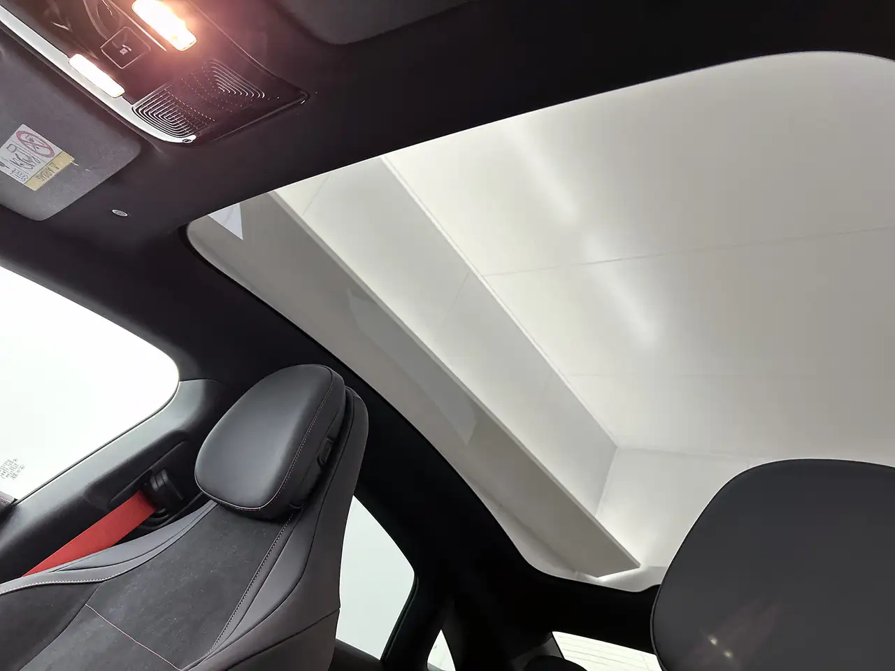 Mercedes-Benz CLA 2026 — фото 12