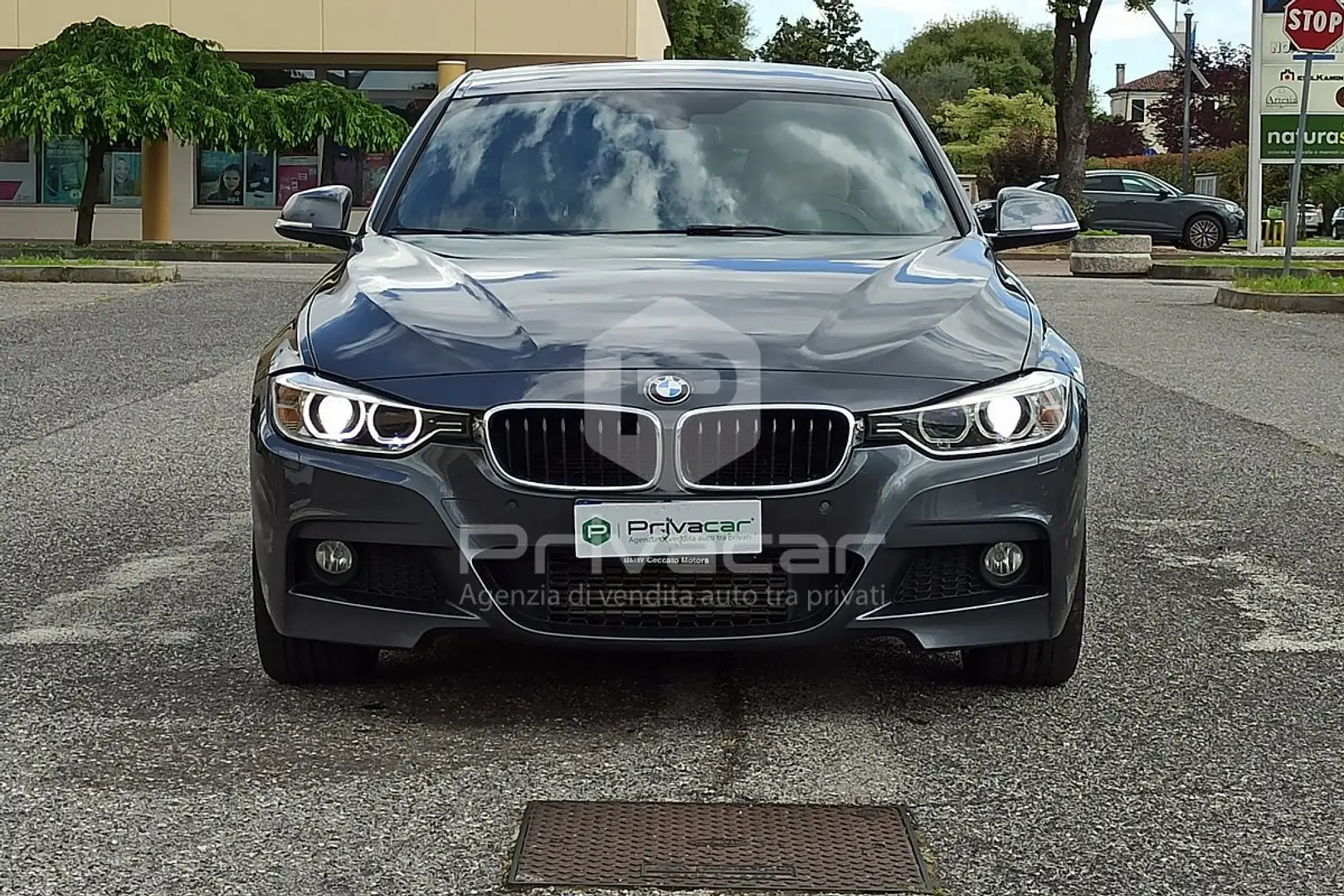 BMW 320 d xDrive Touring Msport UNIPROP KM CERTIFICATI BMW Gris - 2