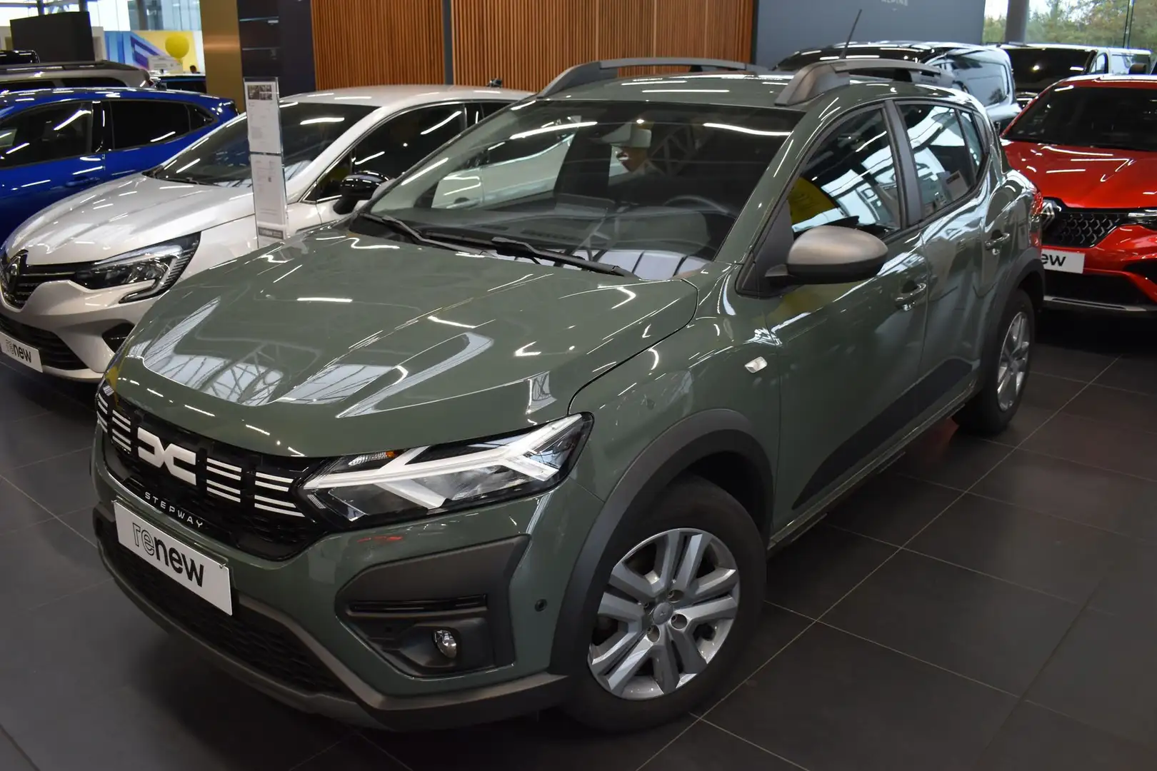 Dacia Sandero Stepway TCe90/Valckenier Gent Verde - 1