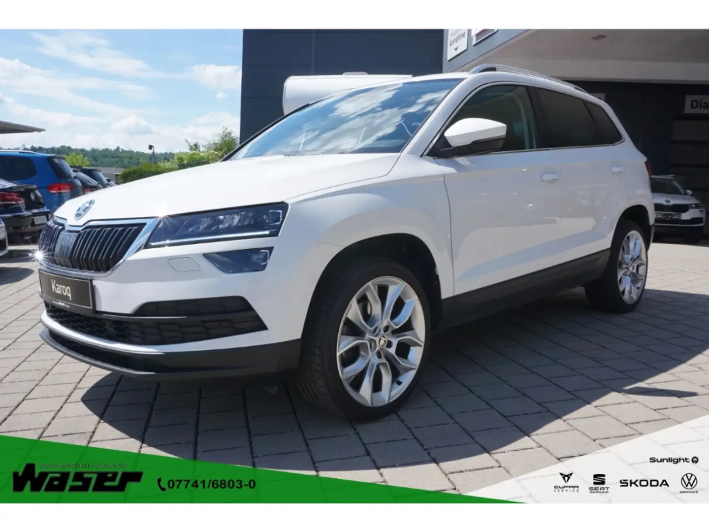 Skoda Karoq 1.5 TSI ACT Style DSG Navi ACC El.Heckkl. LED 19'' Weiß - 1