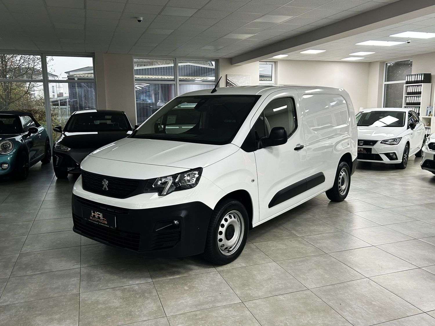 Second hand Peugeot Partner 1.5 L2