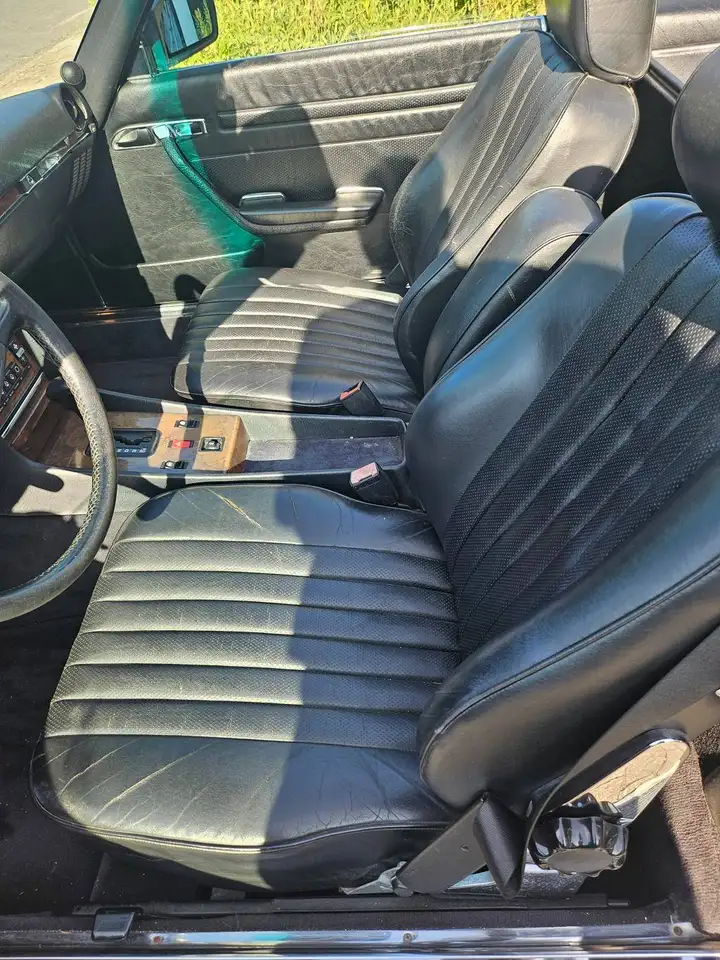 Mercedes-Benz SL 560, foto 3