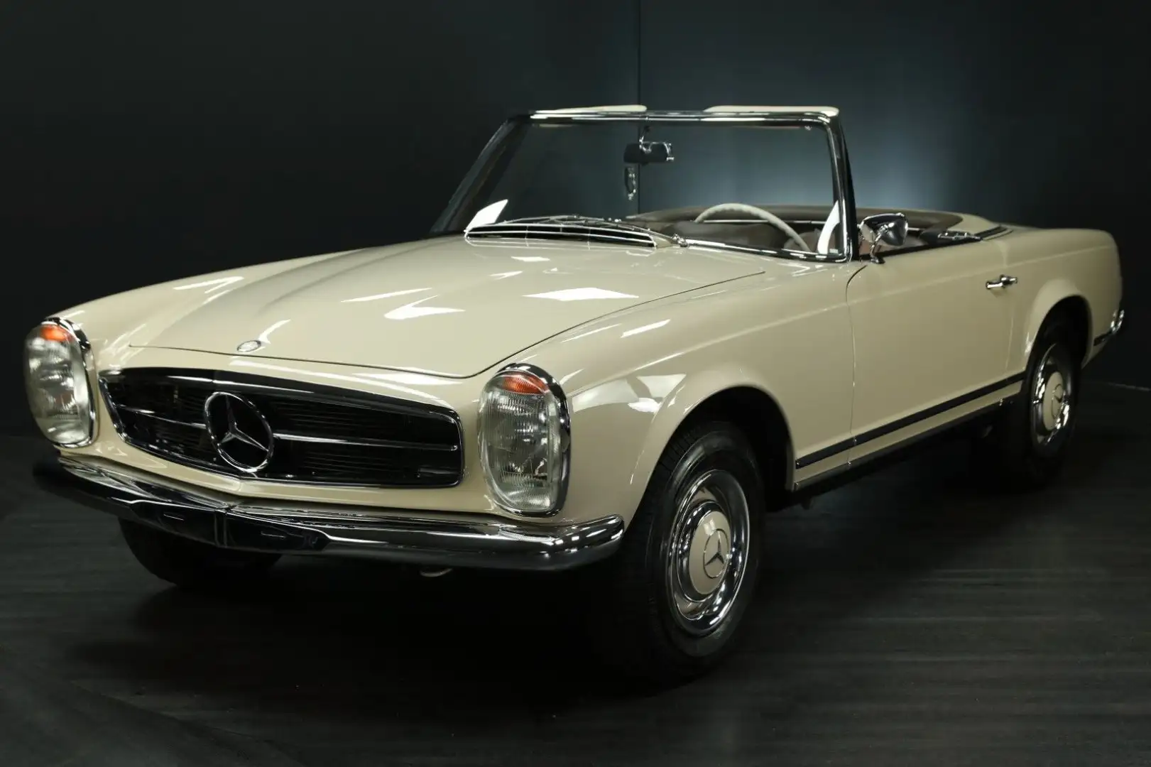 Mercedes-Benz SL 230 Vollrestauriert, super Farbkombi,Leder Beige - 1