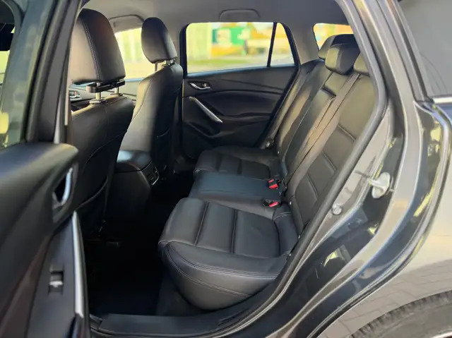 Mazda Mazda6 view 11