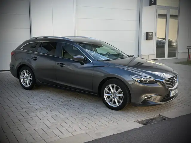 Mazda Mazda6 view 3