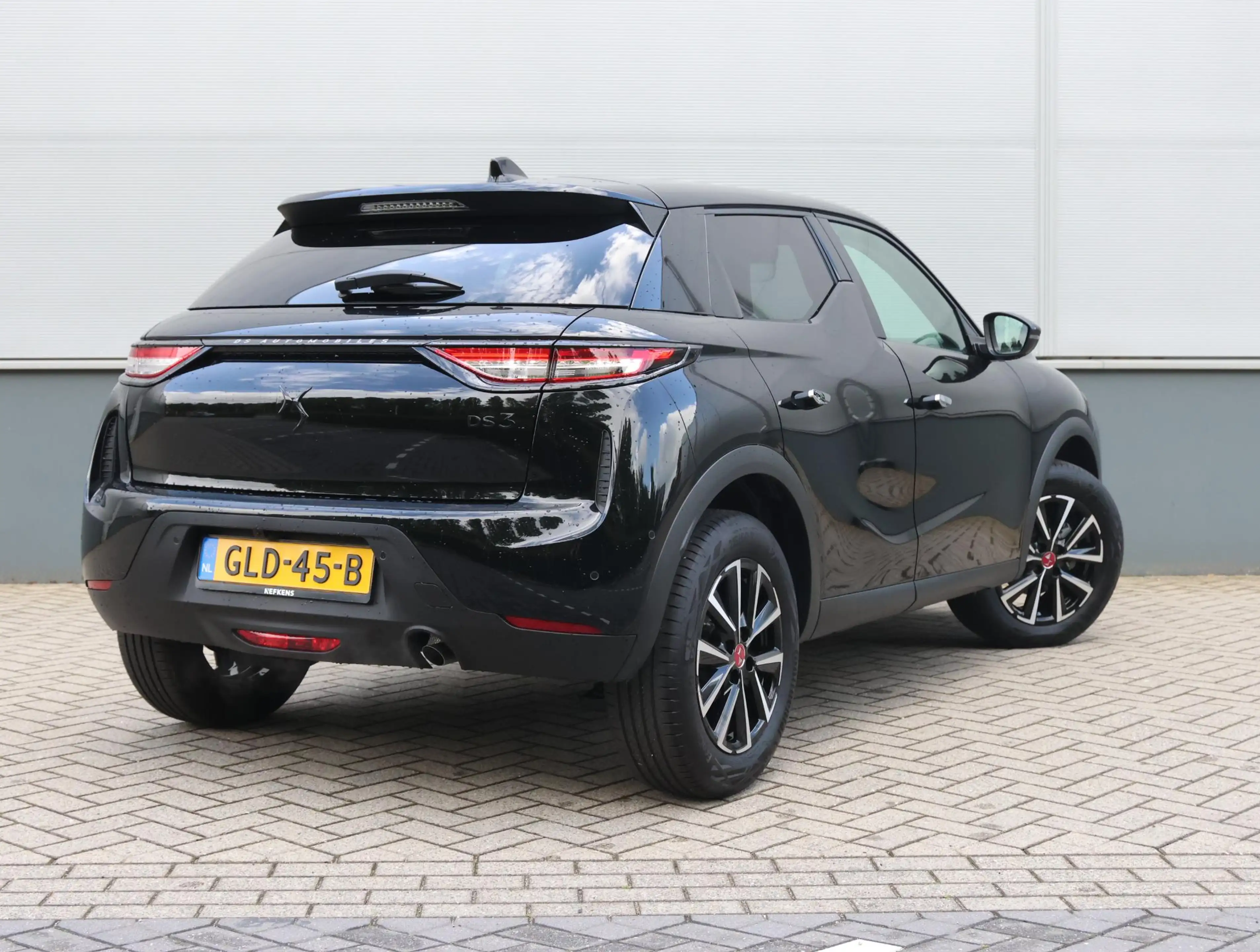 DS Automobiles DS 3 1.2 PureTech Performance Line | Head up Display | — photo 3