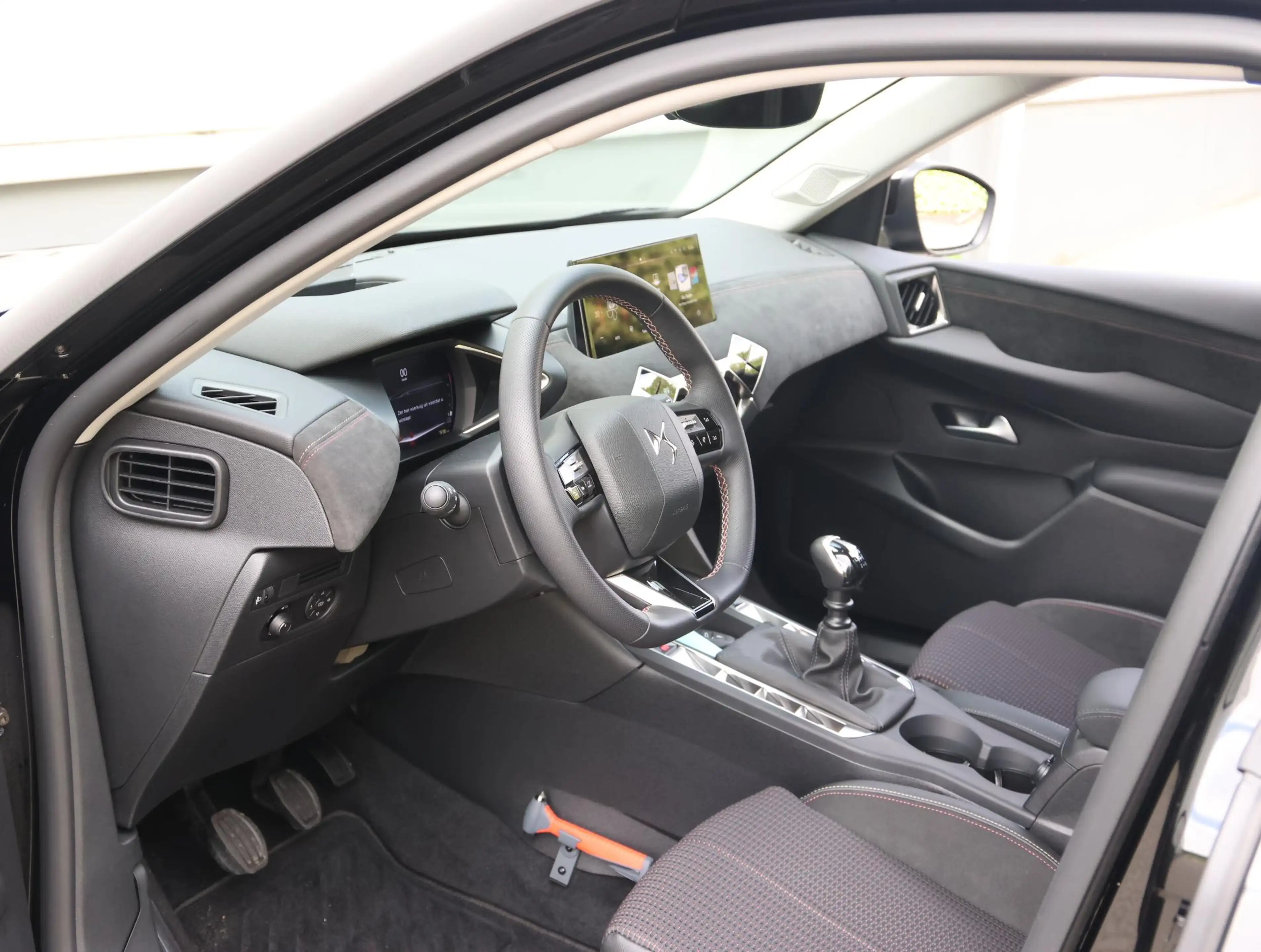 DS Automobiles DS 3 1.2 PureTech Performance Line | Head up Display | — photo 11
