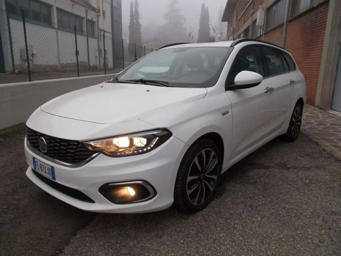 Fiat Tipo FIAT tipo Station Wagon 1.3 Mjt 95 cv Bianco - 1