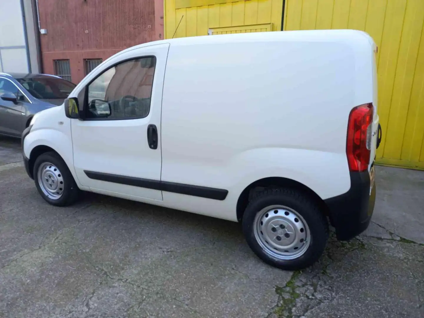 Citroen Nemo 1.3 HDi 75C VAN Furgone ok neopatentati Blanc - 2