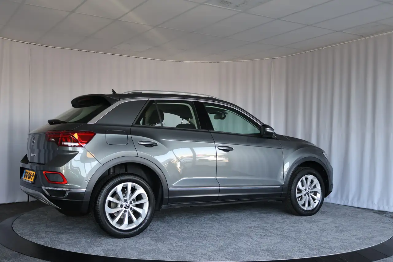 Volkswagen T-Roc 1.5 TSI Life Business, Keyless, ACC, IQlight, Trek, миниатюра 13