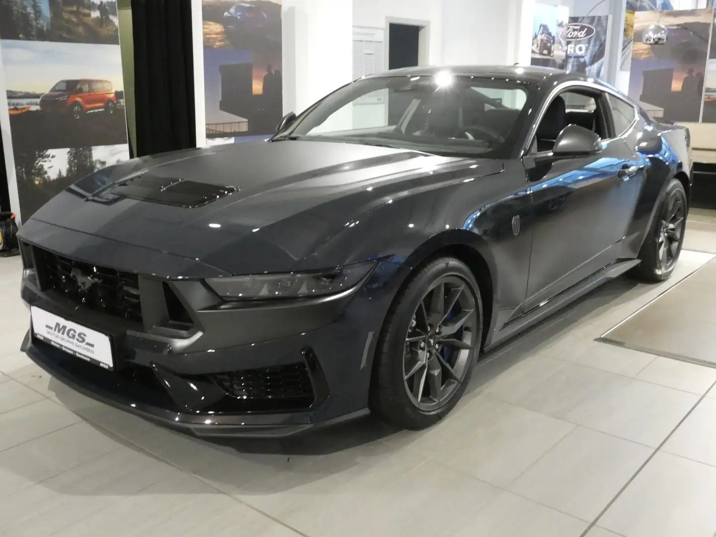 Ford Mustang Ford Mustang Dark Horse V8 6-Gang #STYLING-PAKET Bleu - 1