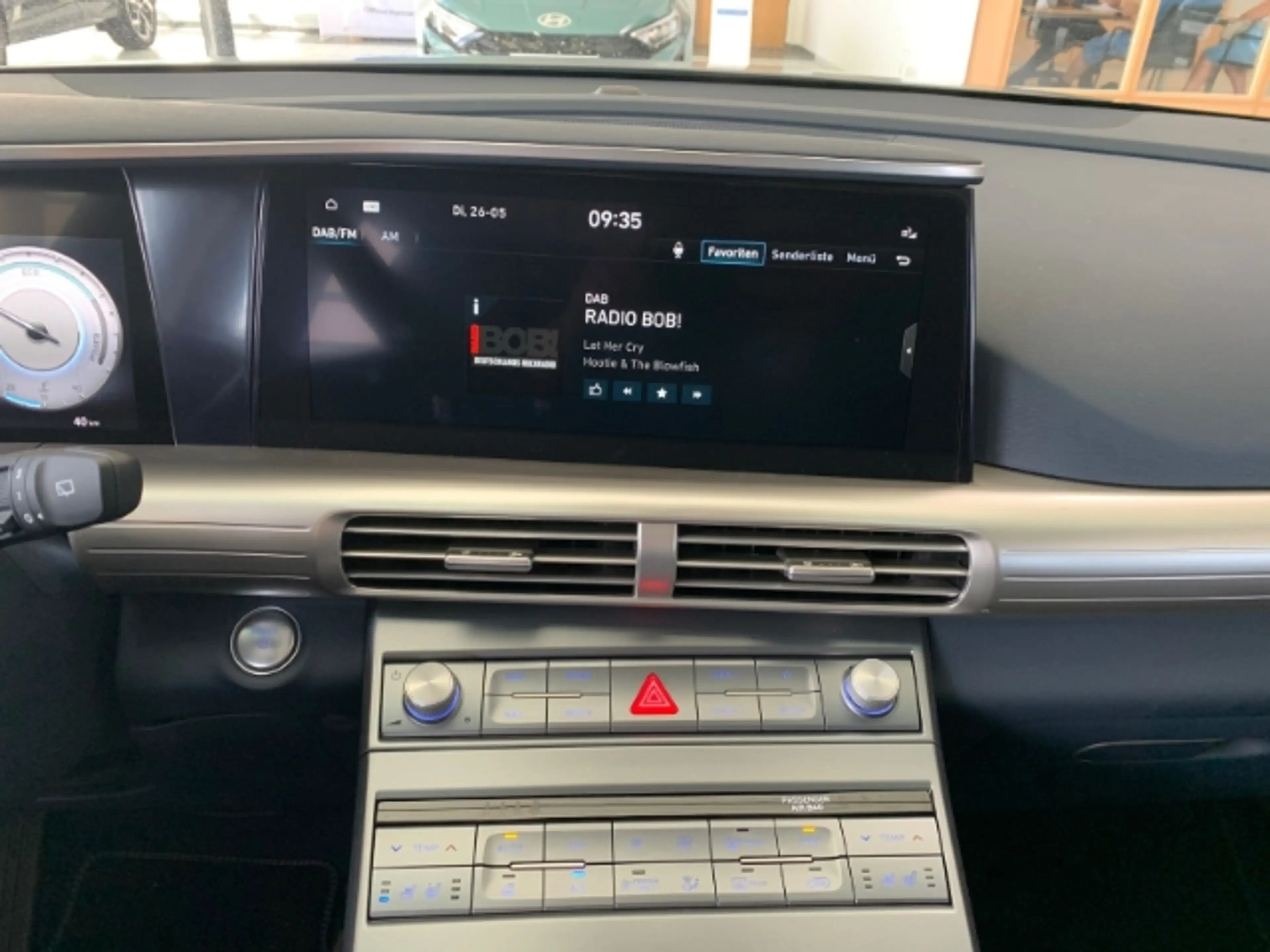 Hyundai NEXO PRIME-Paket (163 PS) Klimasitze LED ACC — photo 13