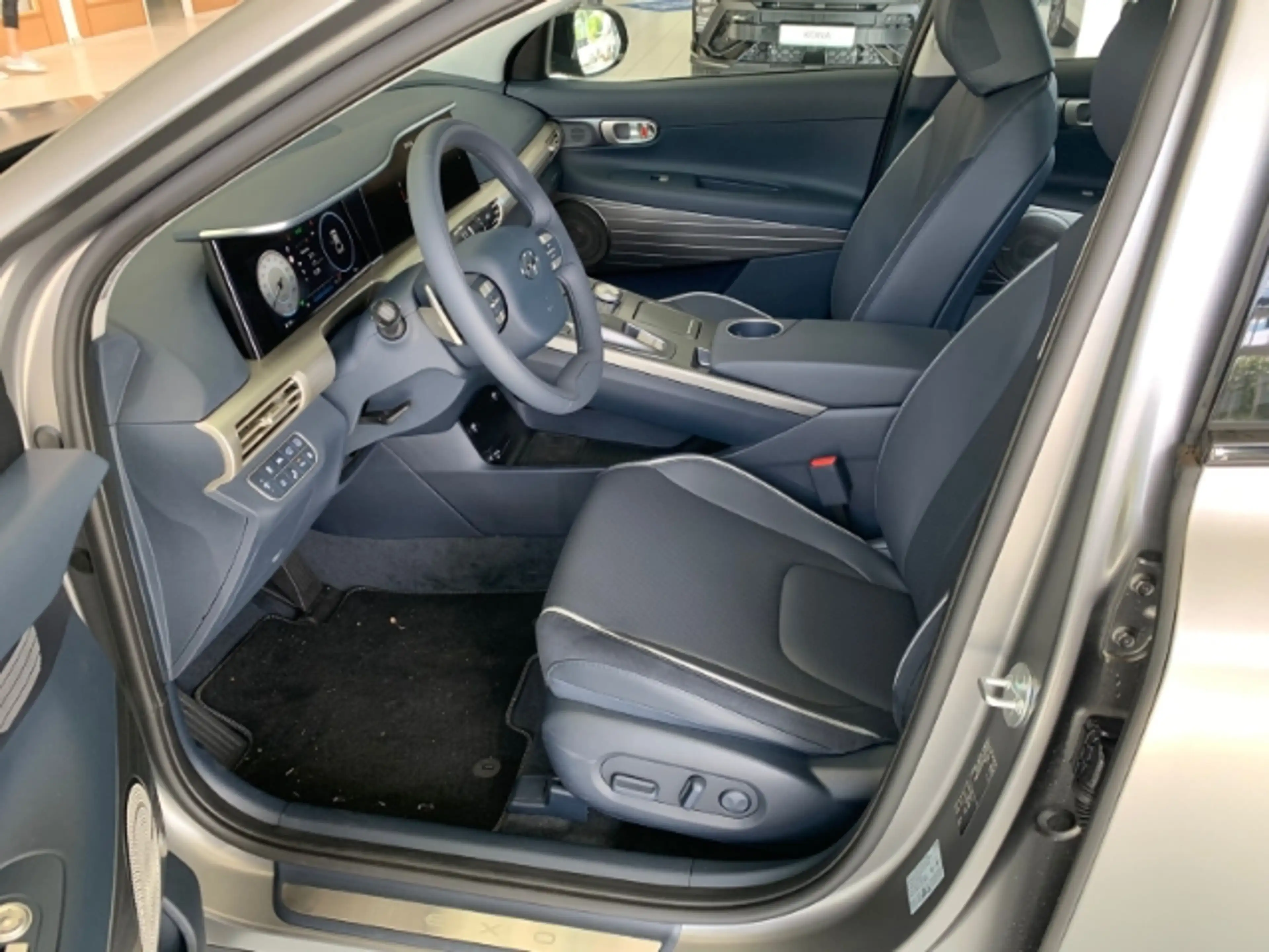 Hyundai NEXO PRIME-Paket (163 PS) Klimasitze LED ACC — photo 8