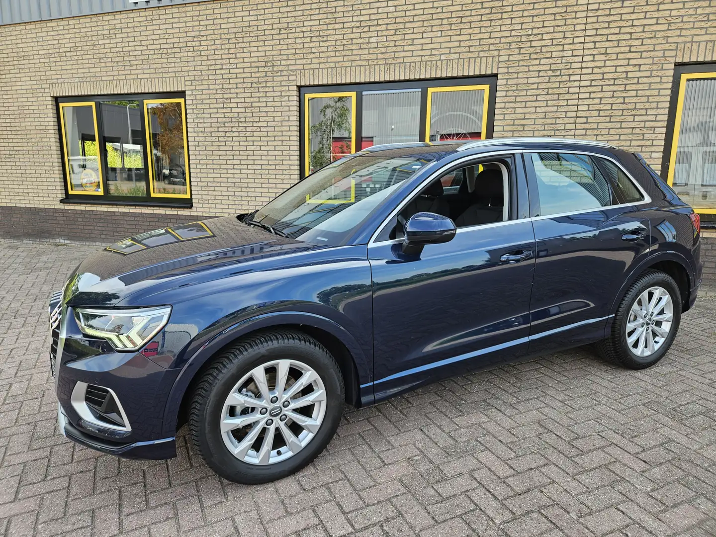 Audi Q3 1.4 TFSI CoD Advance Azul - 2