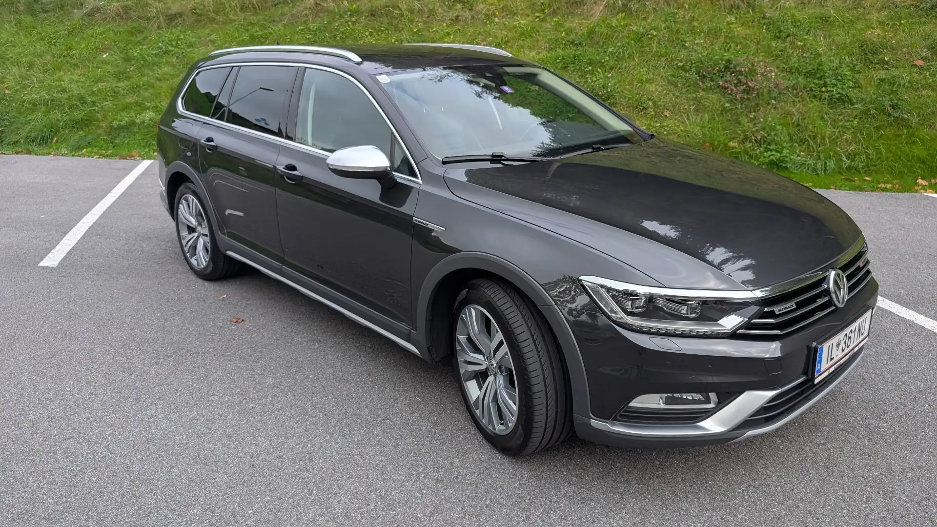 Volkswagen Passat Alltrack Passat Alltrack BMT 2,0 TDI SCR 4Motion DSG Grau - 2