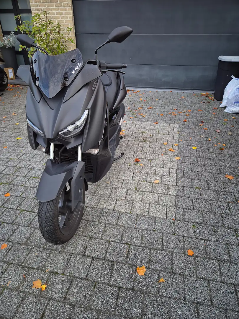 Yamaha X-Max 125 Noir - 2