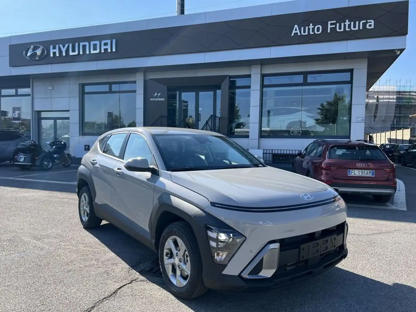 Hyundai KONA 1.0 T-GDI XTech PROMO ROTTAMAZIONE E HYUNDAI IPLUS Grigio - 1