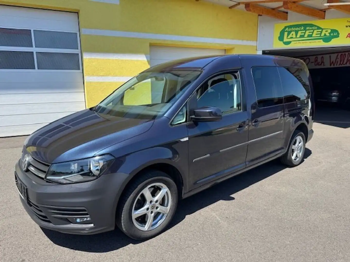 Volkswagen Caddy Maxi 2.0TDI BMT - AHK - 7 Sitzer ! Blau - 1
