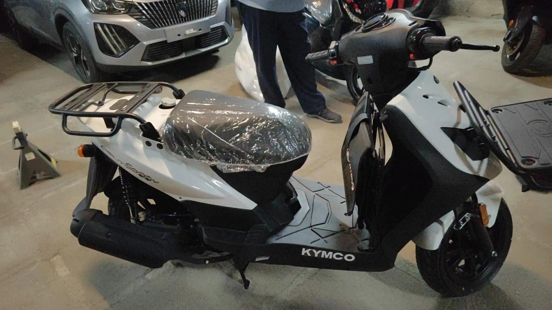 Kymco Agility 125 Weiß - 2
