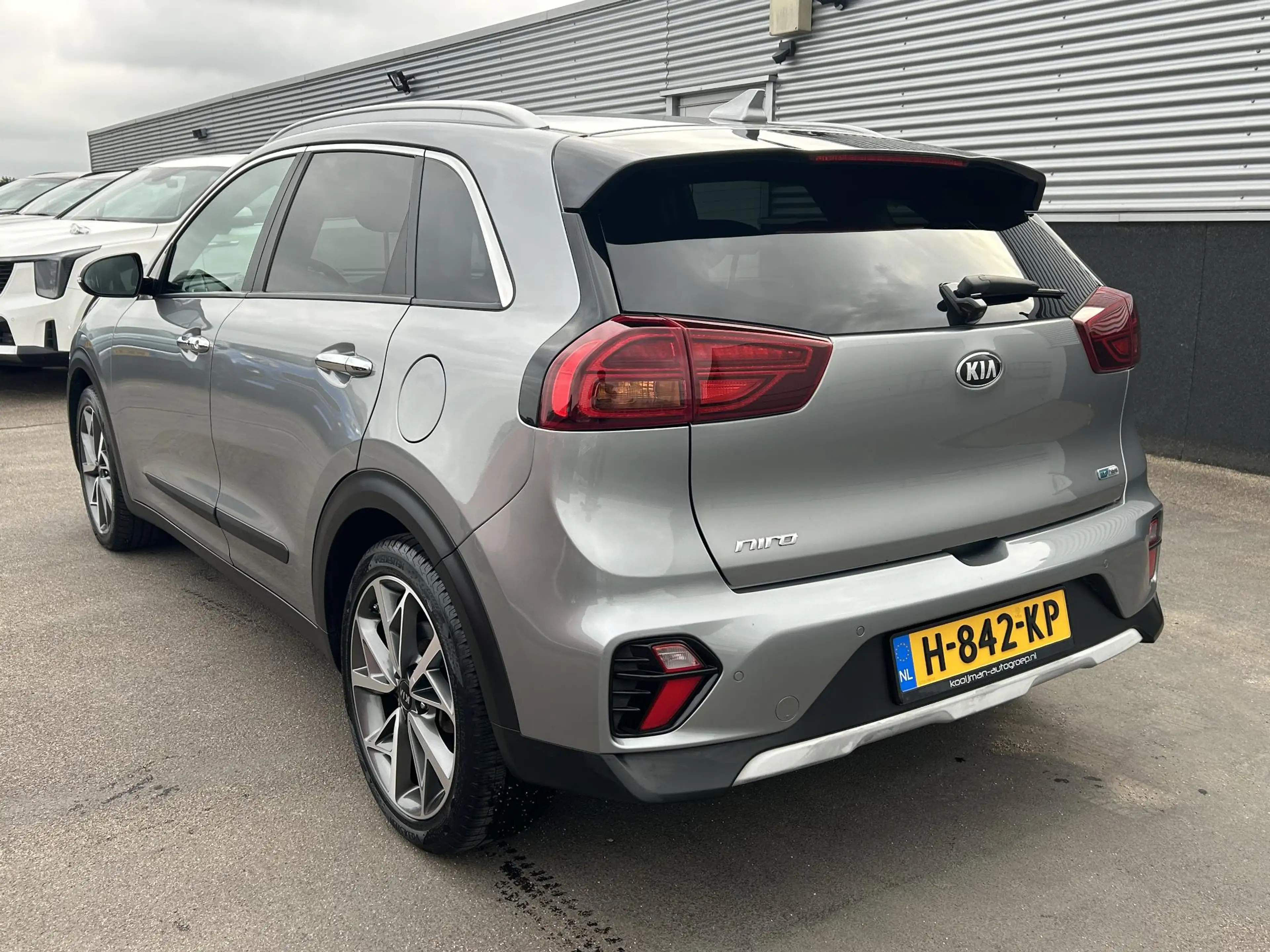 Kia Niro 1.6 GDi Hybrid Style Edition Nieuw geleverd en dea — photo 4