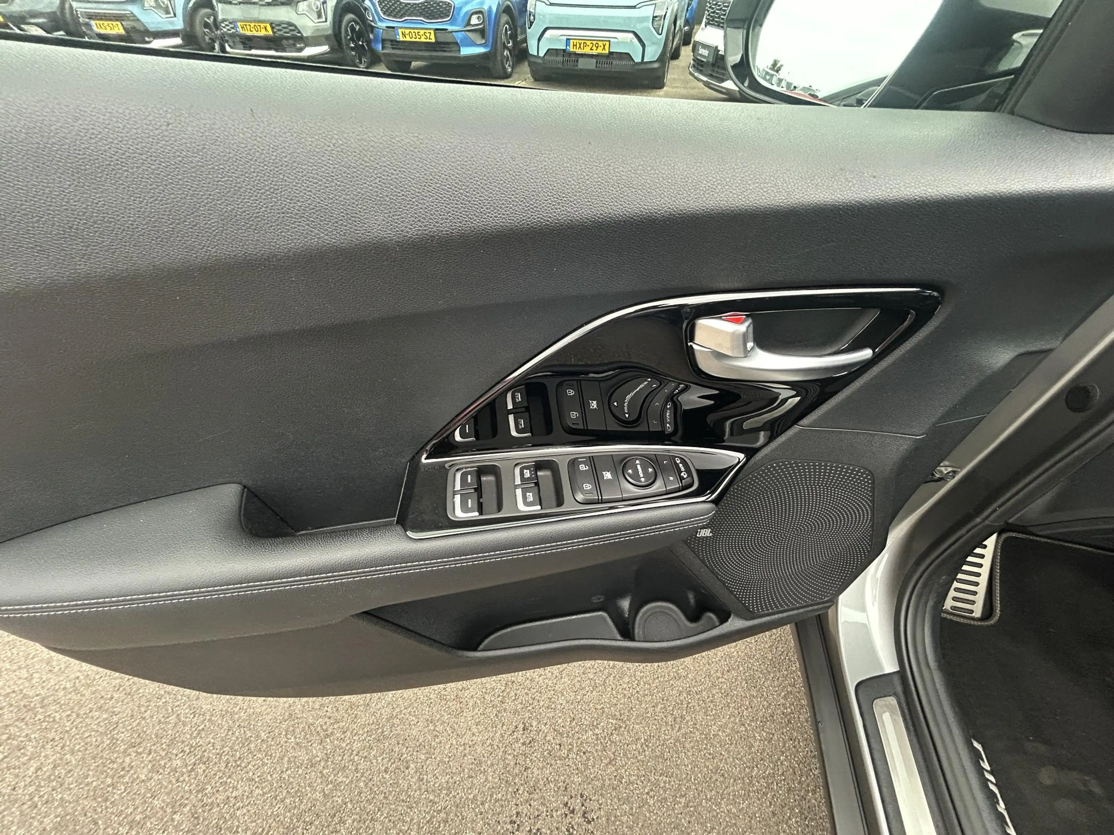 Kia Niro 1.6 GDi Hybrid Style Edition Nieuw geleverd en dea — photo 12