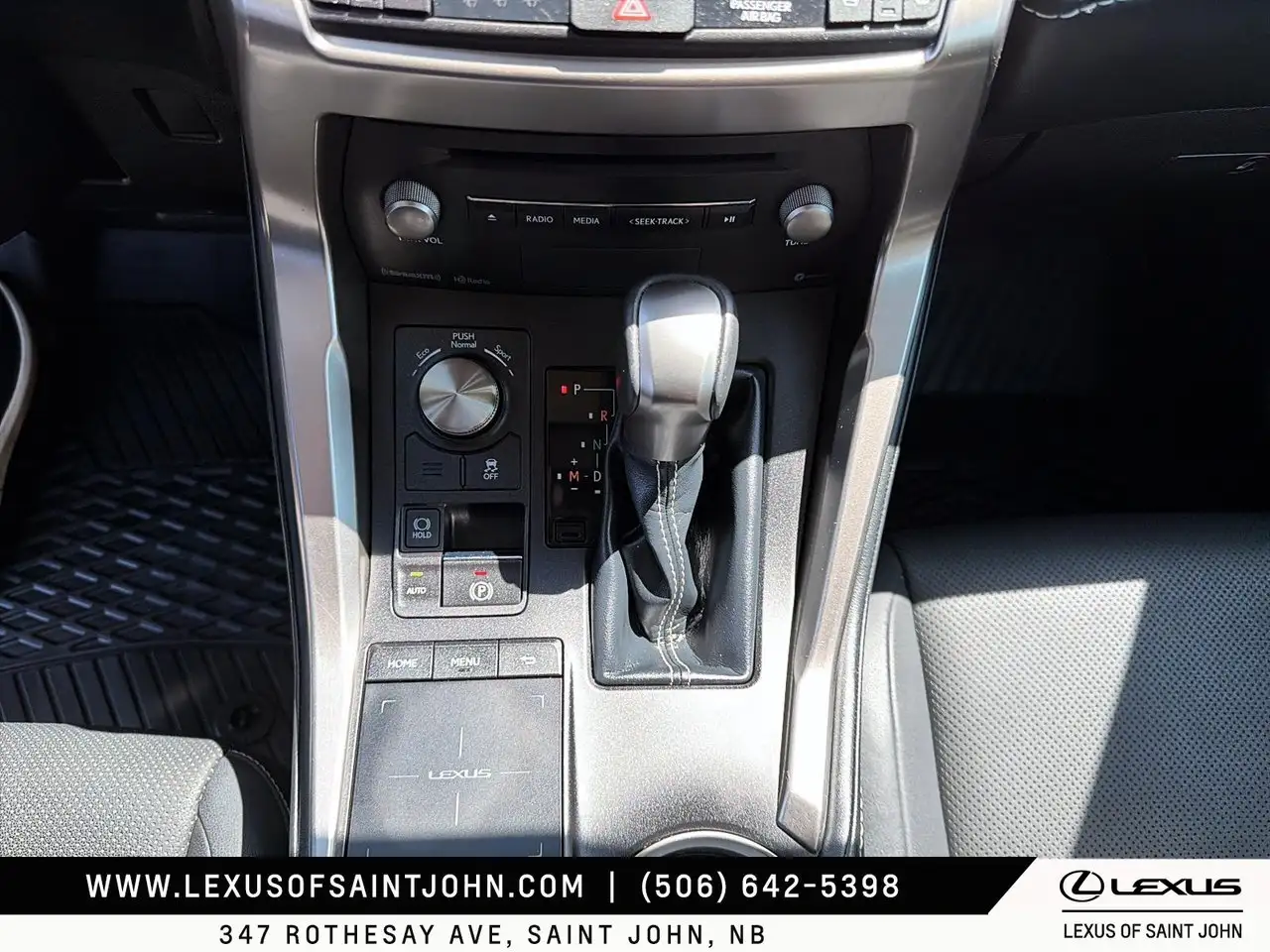 Lexus NX fotografie Lexus NX