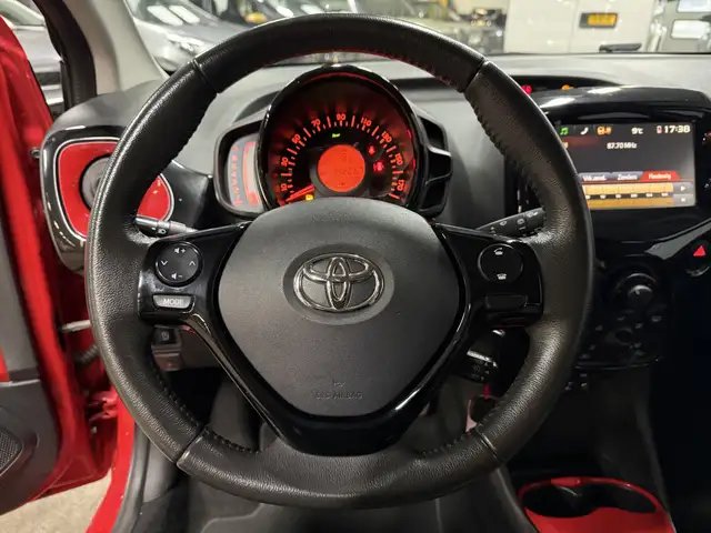 Toyota Aygo view 10