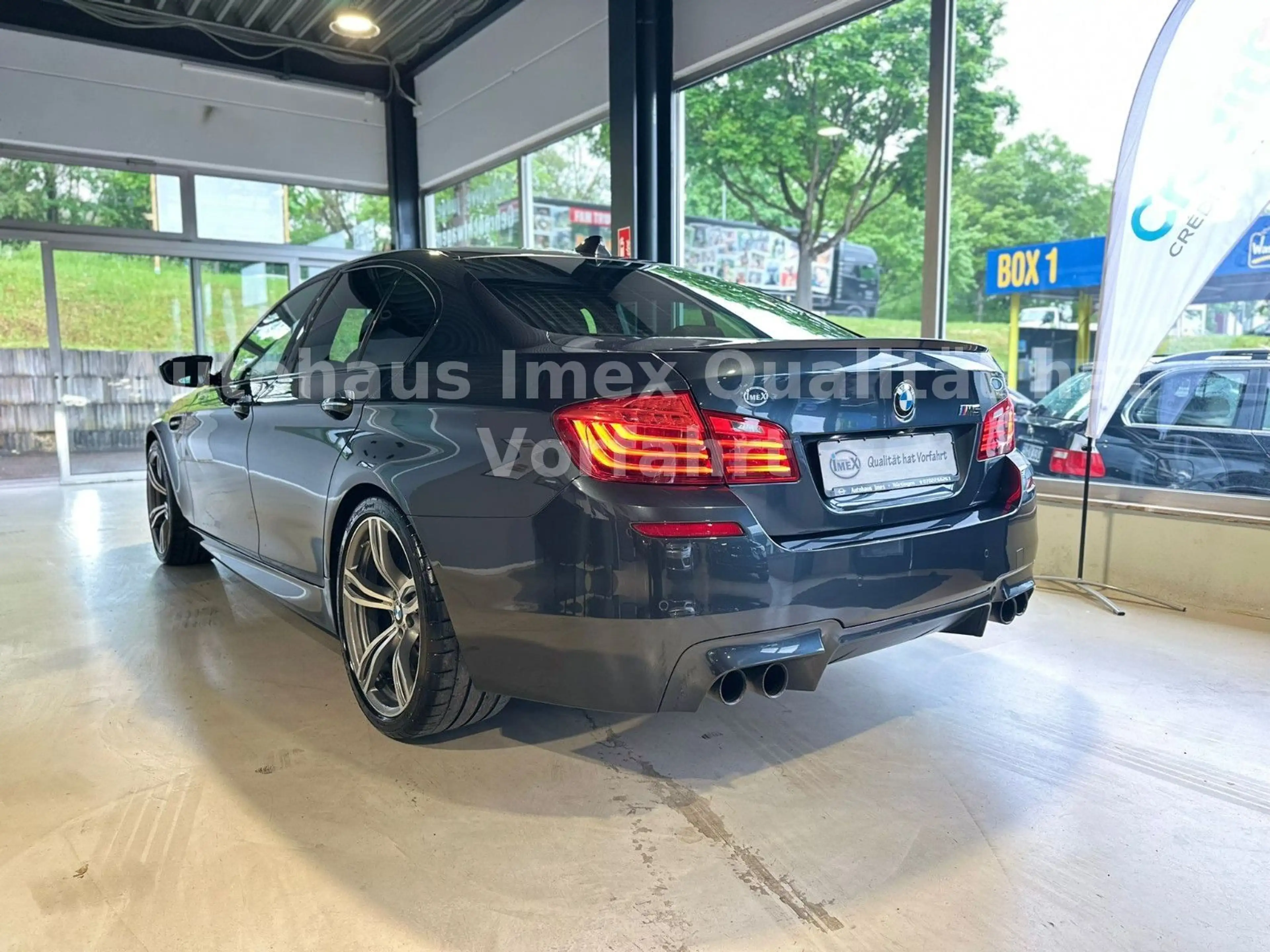 BMW M5 BMW M5 F10*HUD*H&K*M Drivers*Glas-Dach*DE-FHZG* — photo 8