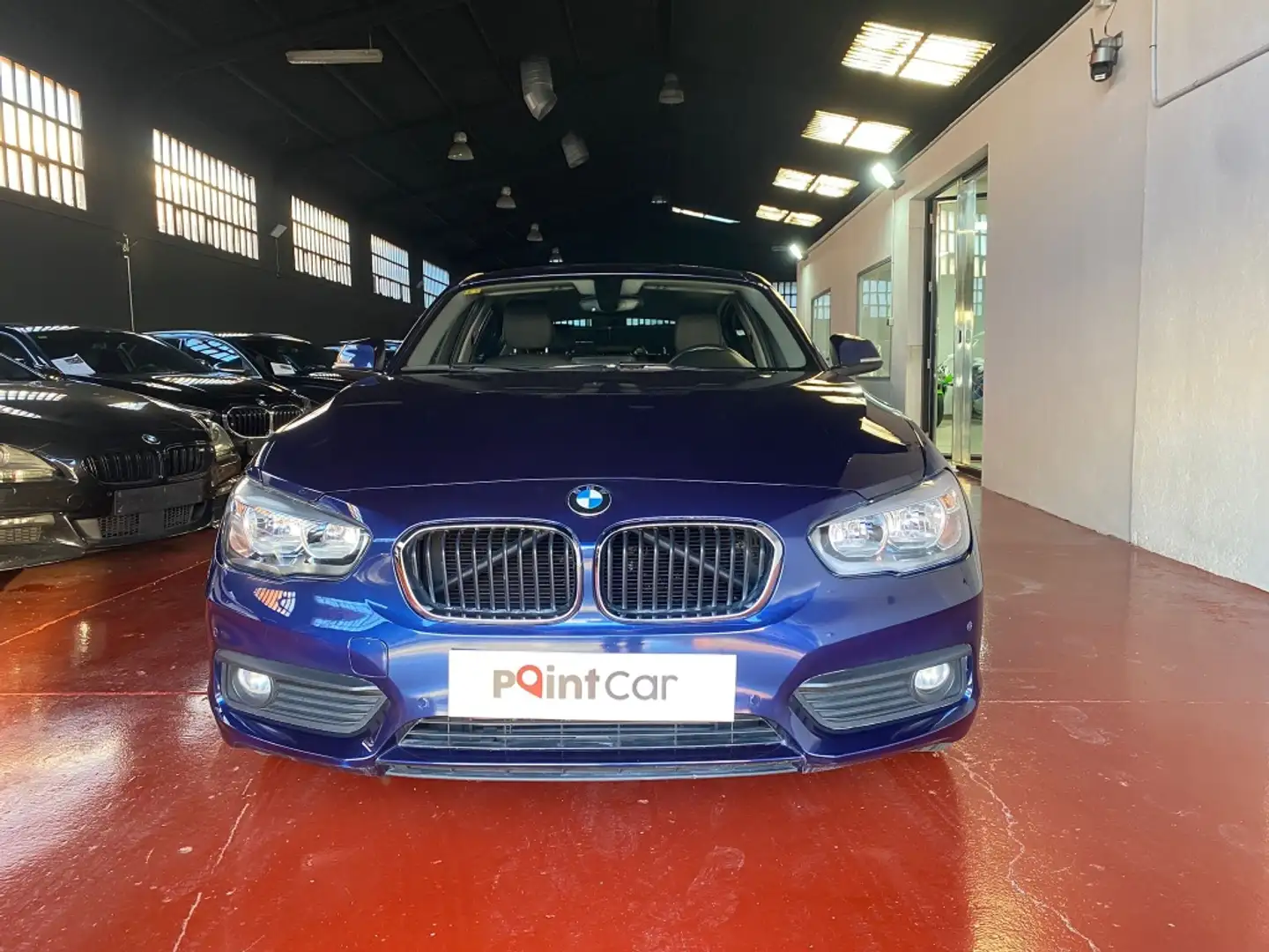 BMW 116 116d Bleu - 2