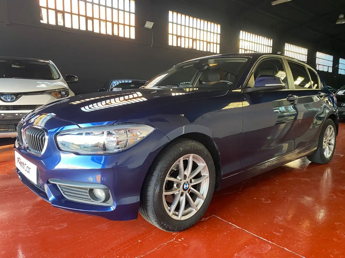 BMW 116 116d Bleu - 1