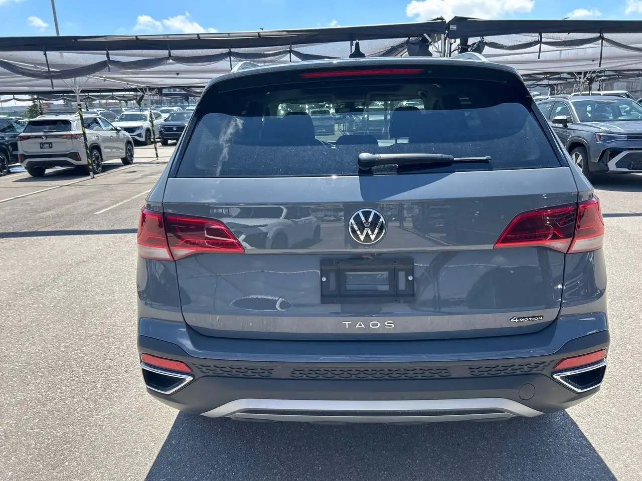 Volkswagen Taos снимка Volkswagen Taos