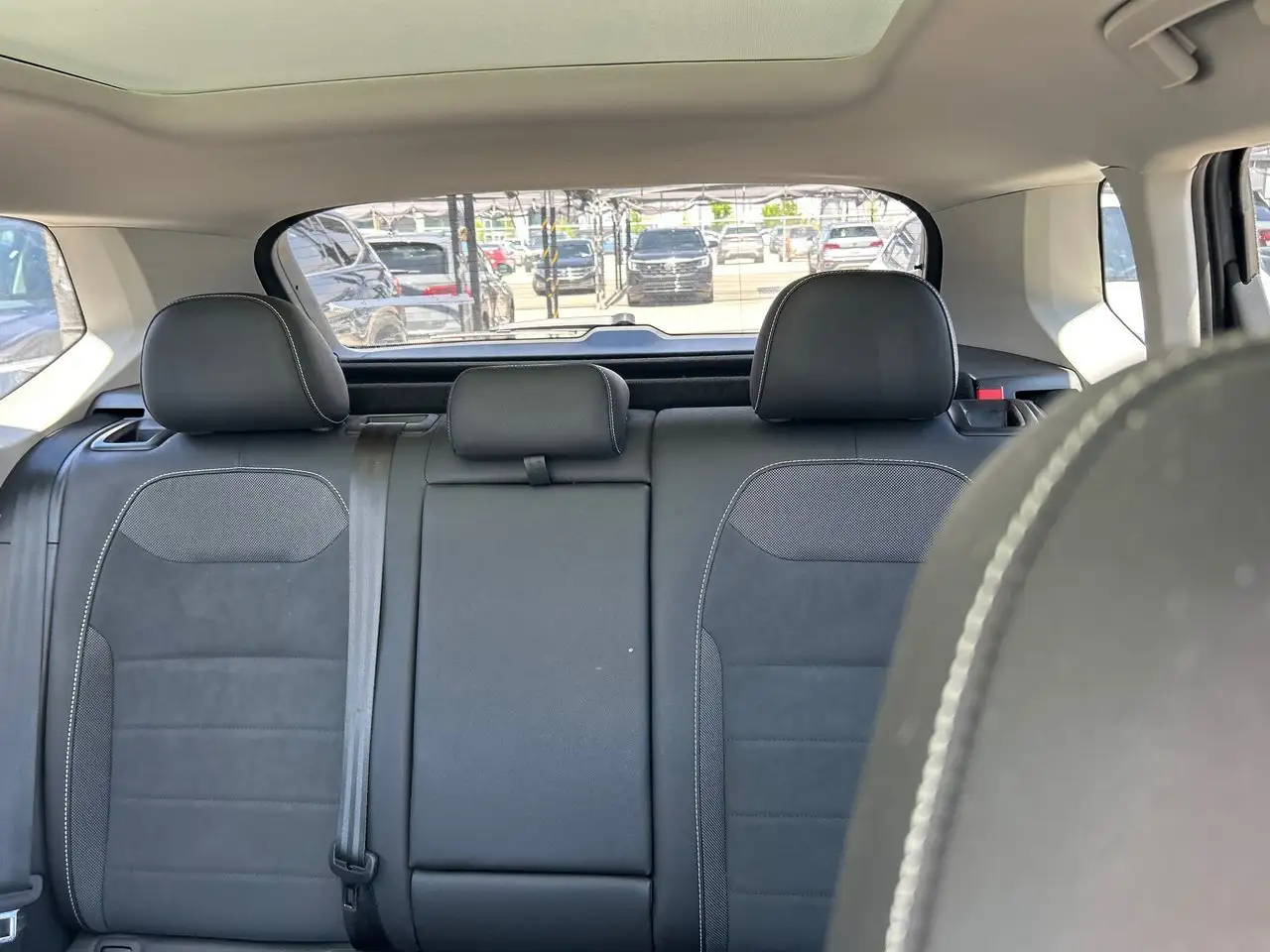 Volkswagen Taos снимка Volkswagen Taos