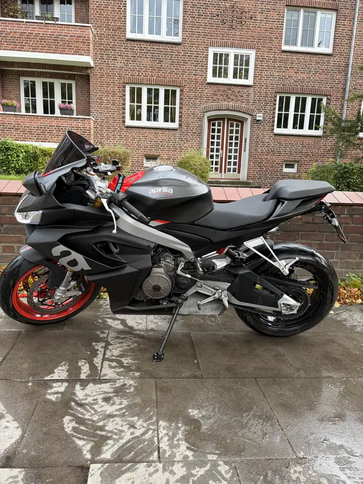 Aprilia RS 660