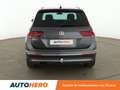 Volkswagen Tiguan 2.0 TDI BlueMotion Tech Carat Exclusive DSG7 Gris - thumbnail 5
