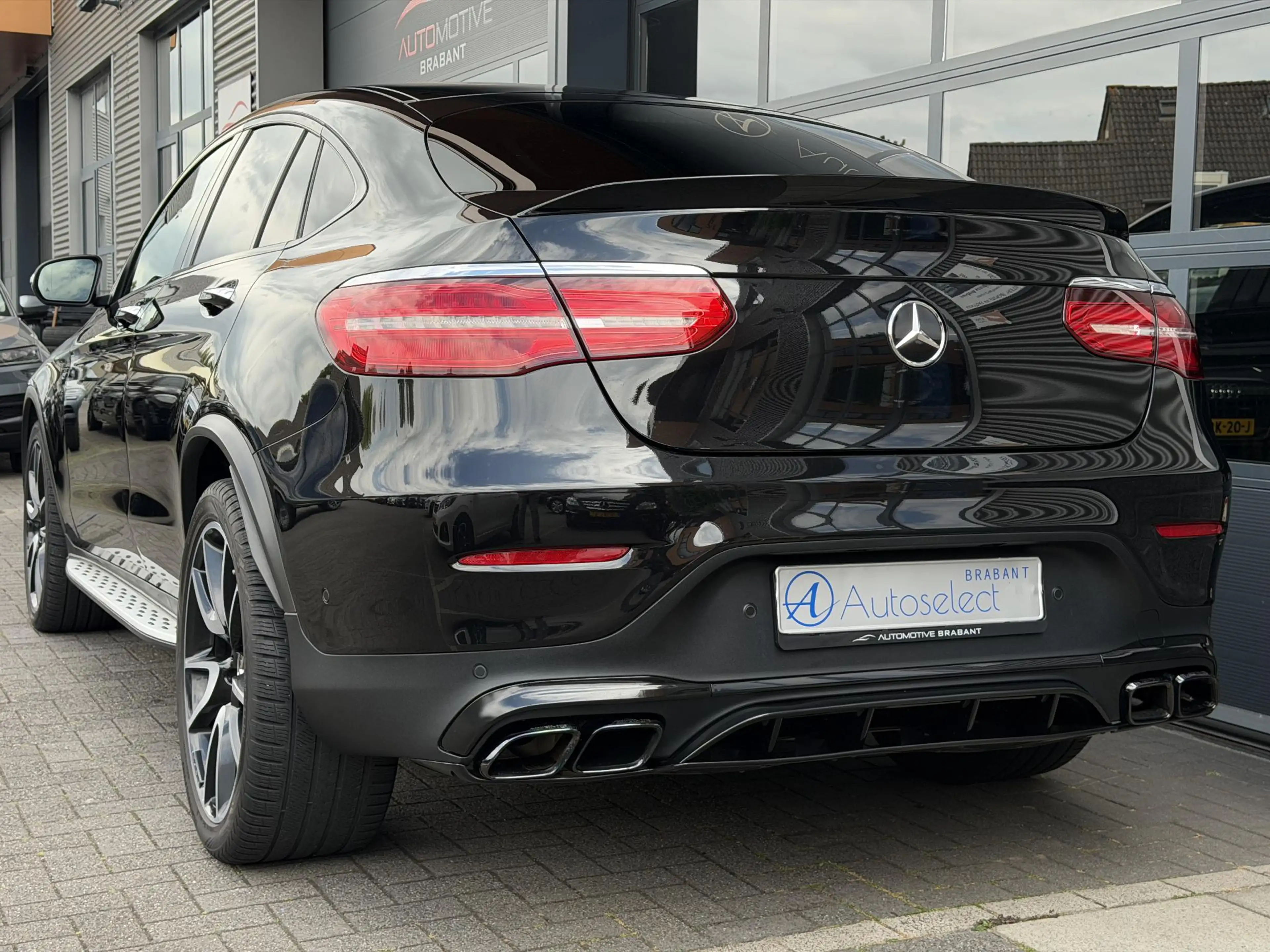 Mercedes-Benz GLC 43 AMG Coupé 4MATIC Memory | 360 | 367PK — photo 12